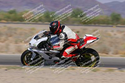 media/Oct-01-2023-SoCal Trackdays (Sun) [[4c570cc352]]/Turn 15 Inside (140pm)/